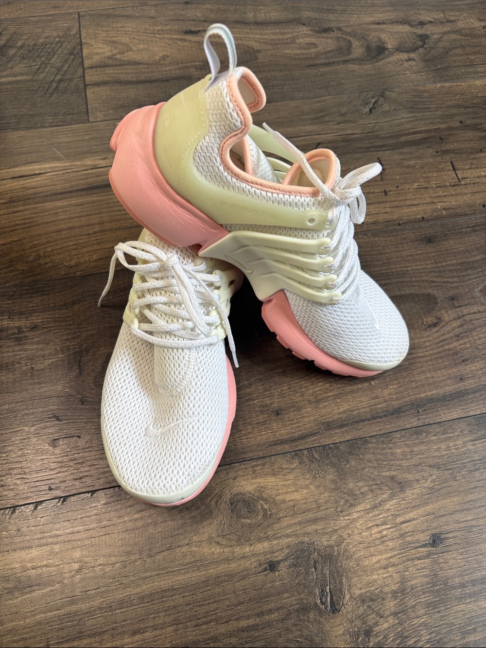 Nike Women's Air Presto Athletic Sneakers